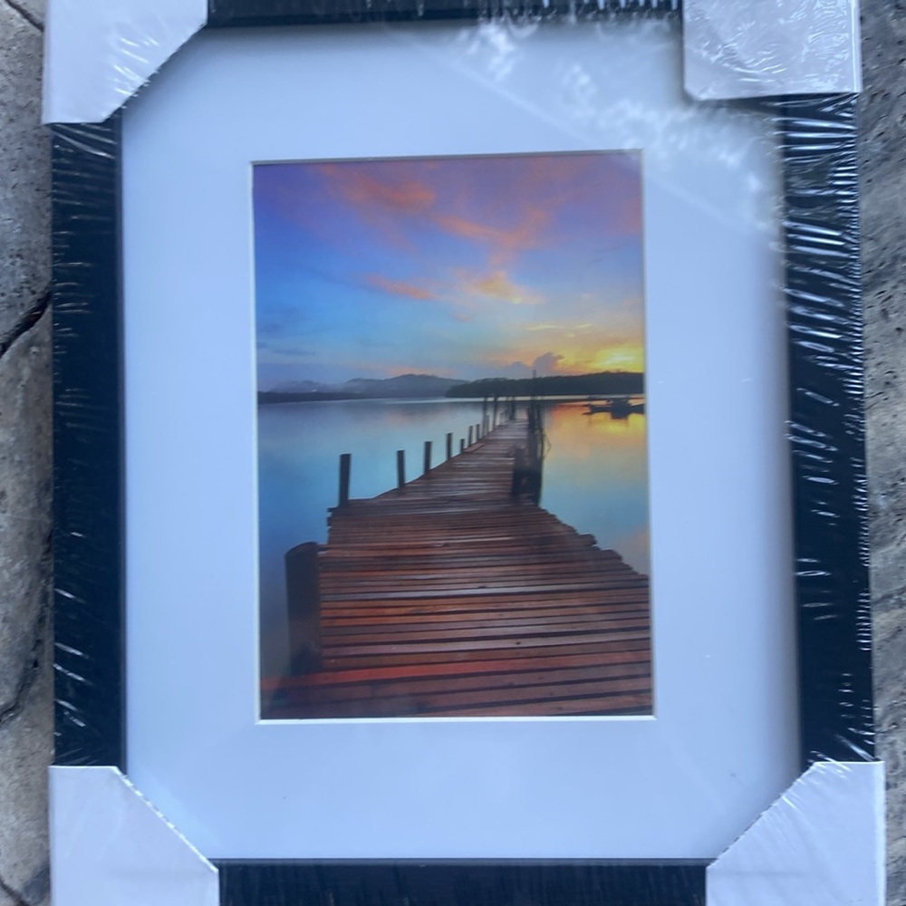 8X10 Frame - Picture 5 of 6